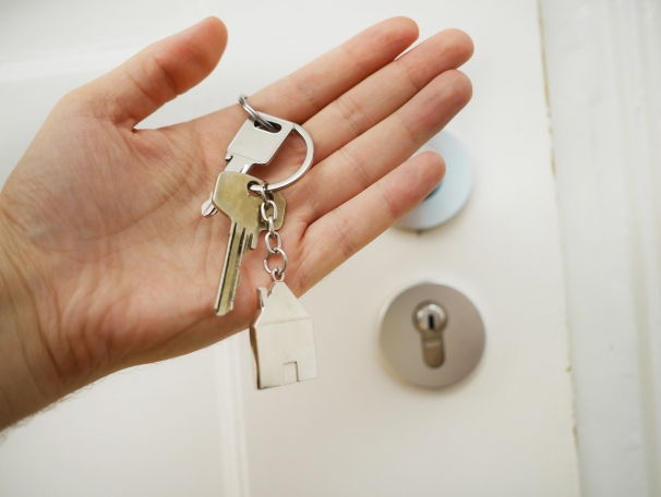 https://PaulH.StopRentingStartOwning.com
